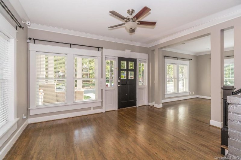 Property image 3 at 303 Sylvania Avenue, Charlotte, NC 28206
