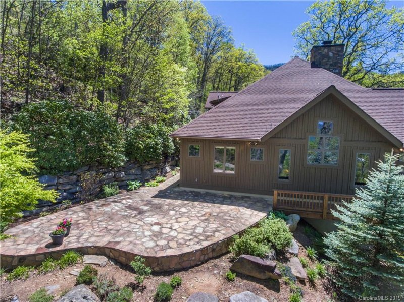 Property image 4 at 351 Weatherwatch Lane, Waynesville, NC 28786