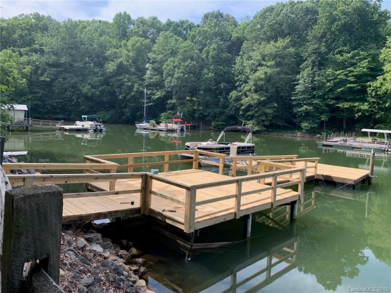 Property image 2 at 257 Agnew Road, Mooresville, NC 28117