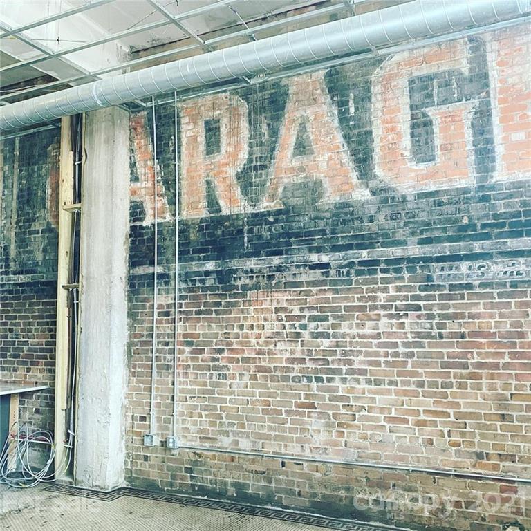 Property image 2 at 17 N Market Street, Asheville, NC 28801