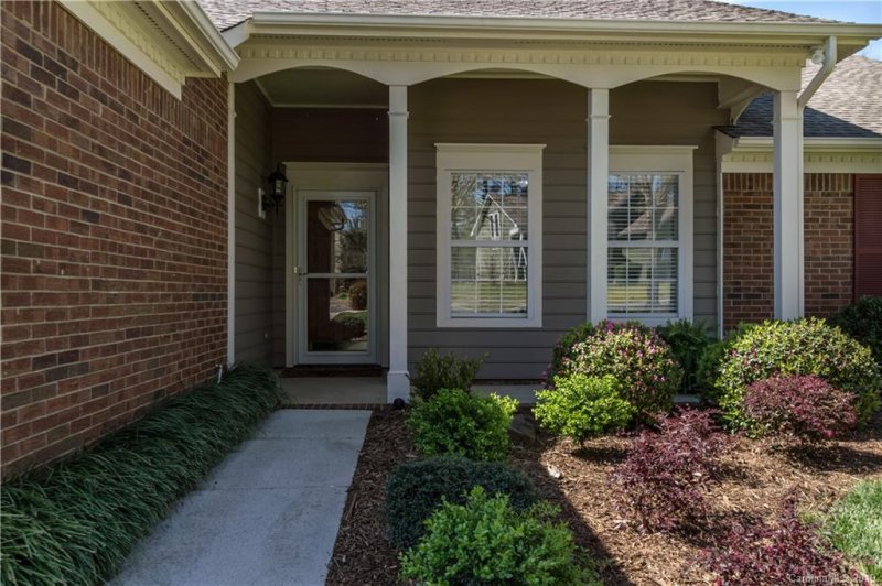 Property image 4 at 12207 Landing Green Drive, Charlotte, NC 28277