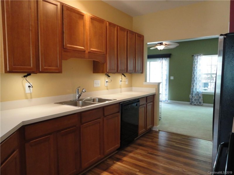 Property image 5 at 509 Underhill Lane, Mooresville, NC 28115