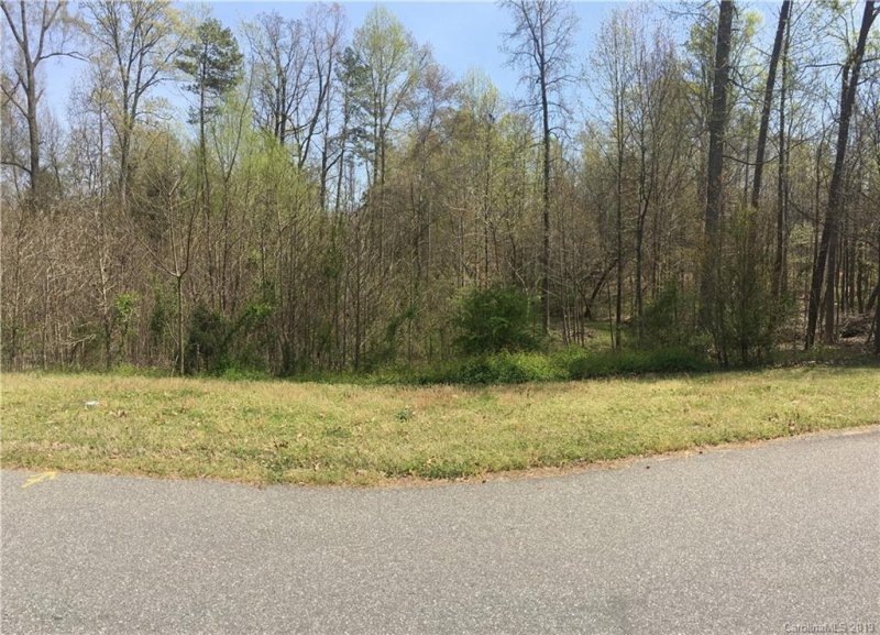 Lot 11 Block E Pinecrest Drive