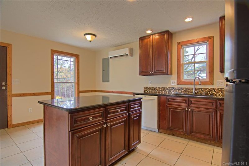 Property image 4 at 124 Coral Lane, Mill Spring, NC 28756