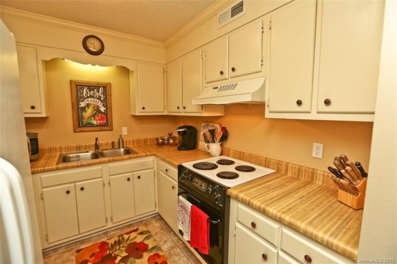 Property image 3 at 2133 Carriage Woods Lane, Kannapolis, NC 28081