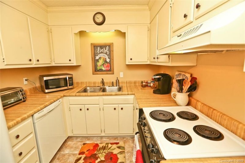 Property image 4 at 2133 Carriage Woods Lane, Kannapolis, NC 28081