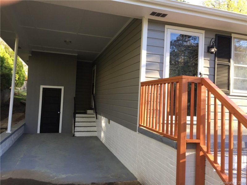 Property image 3 at 2108 Garland Avenue, Gastonia, NC 28052