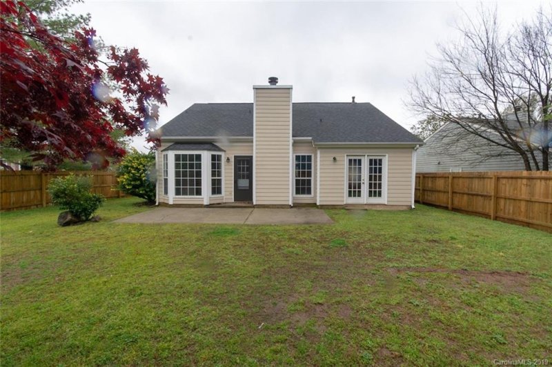 Property image 5 at 13612 Bolingbrook Lane, Charlotte, NC 28273