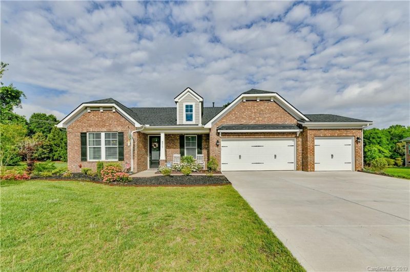 8317 Olde Stonegate Lane