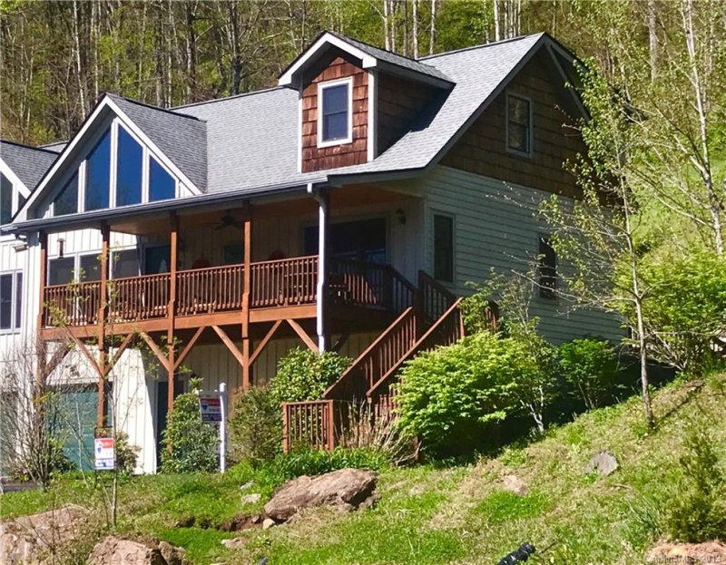 Property image 2 at 53 Parliament Place, Waynesville, NC 28785