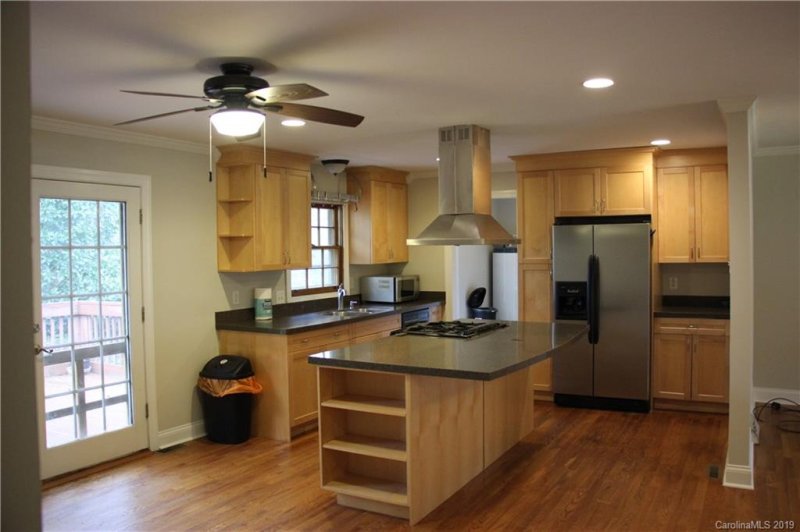 Property image 4 at 3935 Allwood Drive, Charlotte, NC 28217