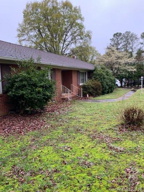 Property image 2 at 4616 Whispering Oaks Drive, Charlotte, NC 28213
