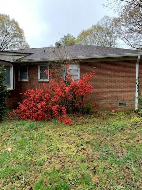 Property image 5 at 4616 Whispering Oaks Drive, Charlotte, NC 28213