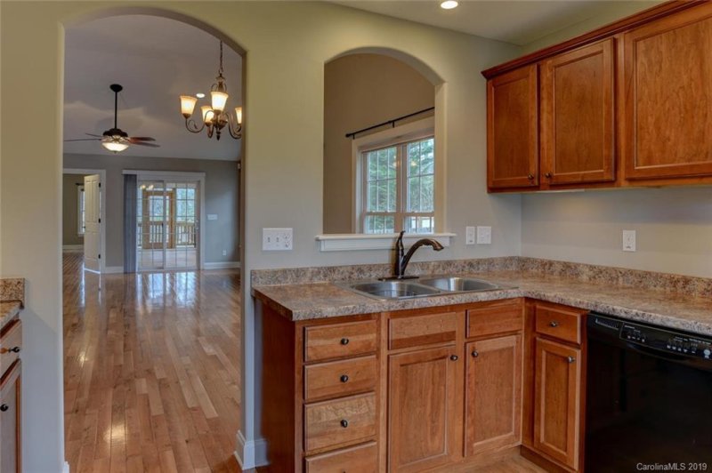 Property image 4 at 302 Theron Court, Candler, NC 28715