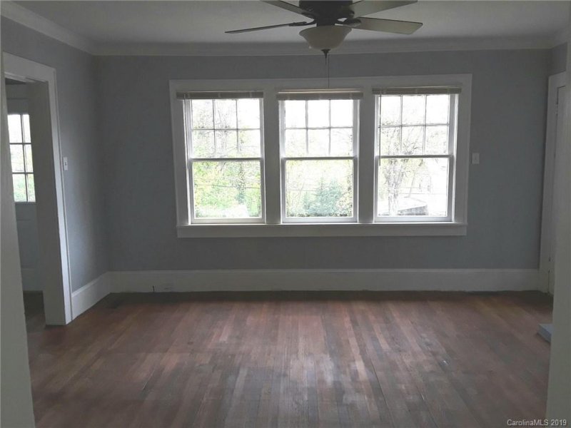 Property image 4 at 164 Laurel Loop, Asheville, NC 28806