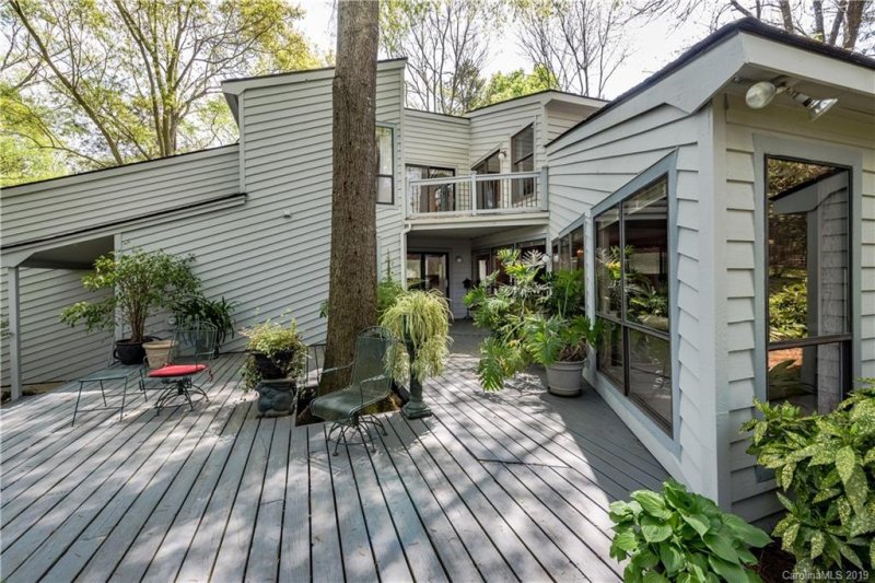 Property image 3 at 5308 Five Knolls Drive, Charlotte, NC 28226