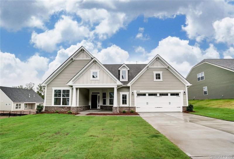 Property image 2 at 5110 Devonshire Road, Denver, NC 28037