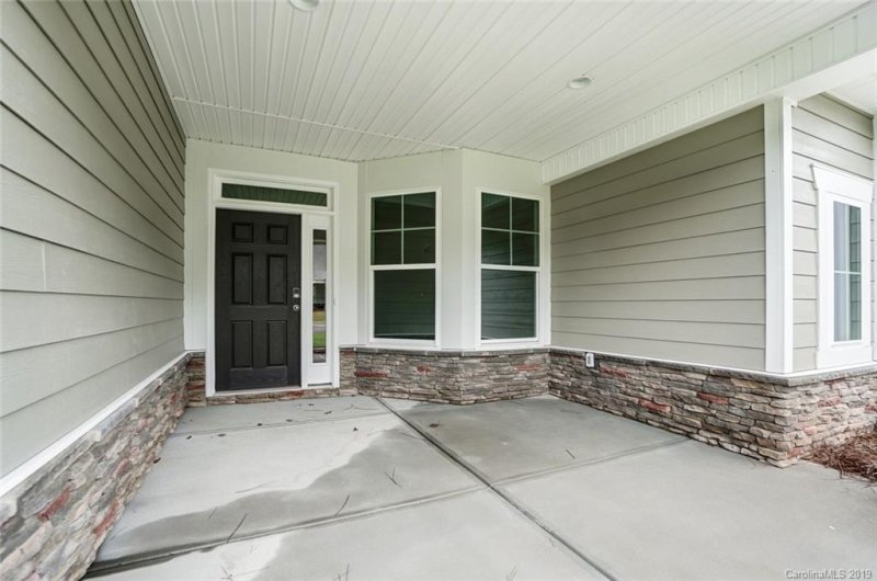 Property image 3 at 5110 Devonshire Road, Denver, NC 28037