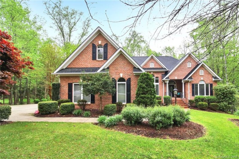 Property image 3 at 813 Savile Lane, Fort Mill, SC 29715