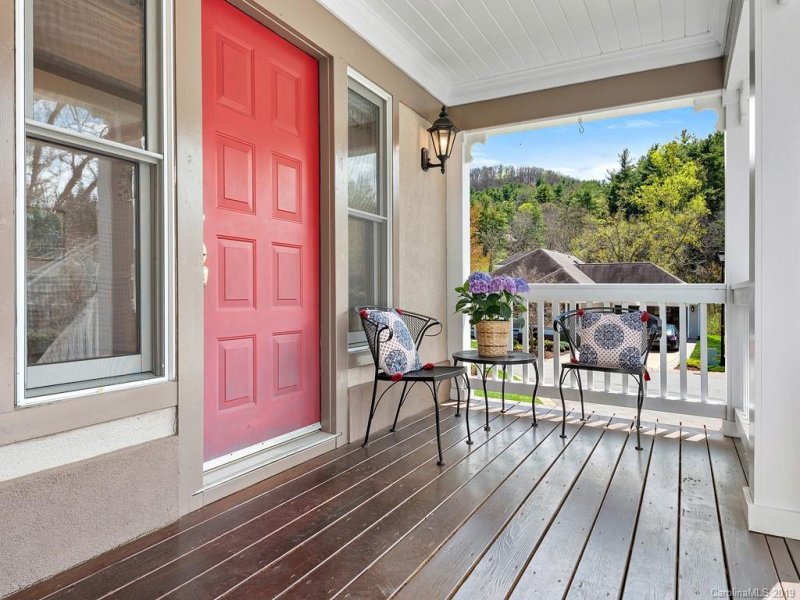 Property image 2 at 14 Creekside Way, Asheville, NC 28804