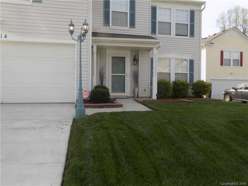 Property image 2 at 3114 Bamburgh Court, Charlotte, NC 28216