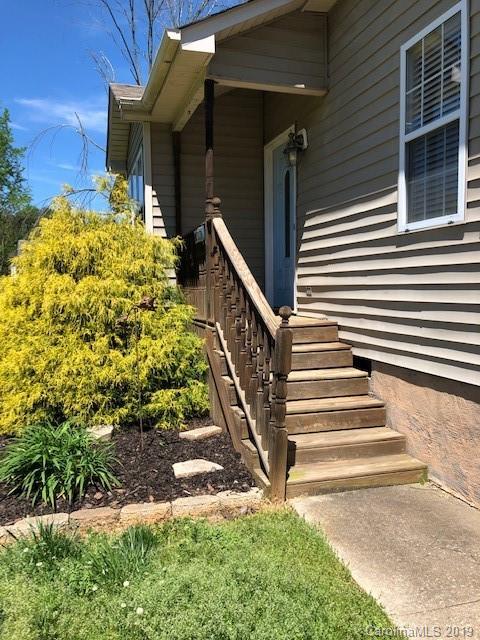 Property image 4 at 121 Driftwood Drive, Mooresville, NC 28117