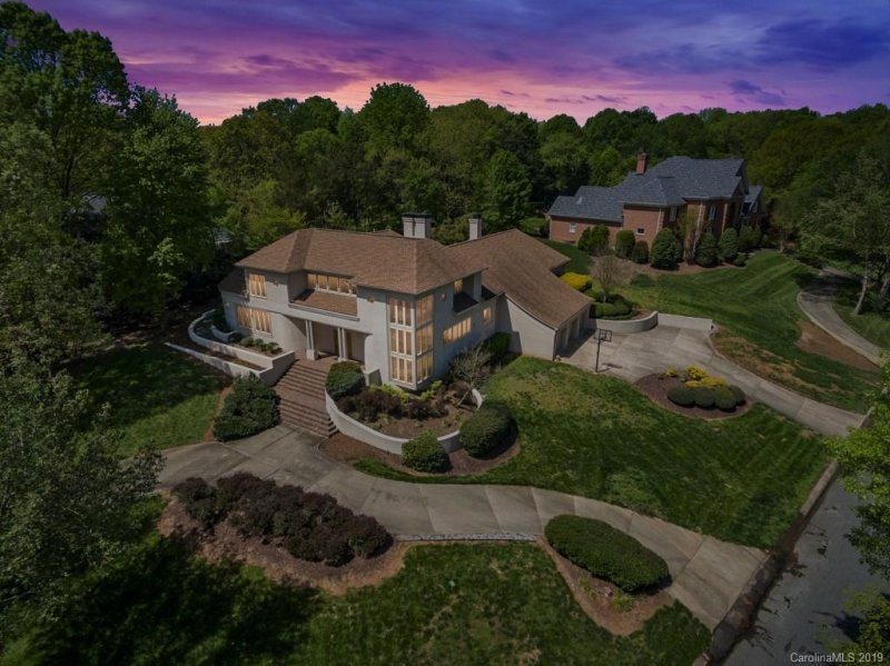 Property image 3 at 4129 Carnoustie Lane, Charlotte, NC 28210