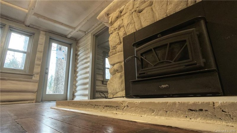 Property image 5 at 64 Pine Cone Drive, Asheville, NC 28805