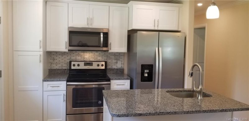 Property image 3 at 4226 Colebrook Road, Charlotte, NC 28215