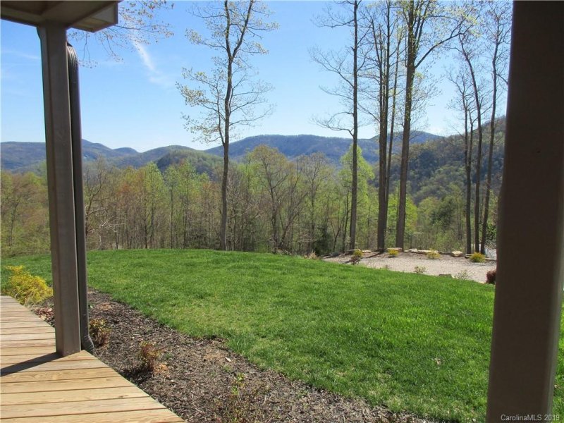 Property image 4 at 645 Silverglen Way, Hendersonville, NC 28792