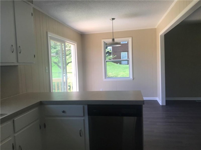 Property image 5 at 1117 Shannonbrook Drive, Newton, NC 28658