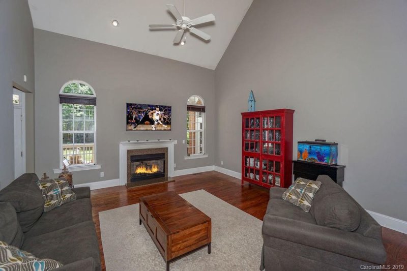 Property image 5 at 362 Riverwood Road, Mooresville, NC 28117