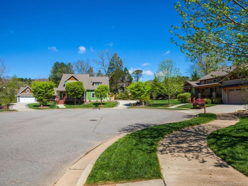 Property image 4 at 50 River Stone Trail, Asheville, NC 28805