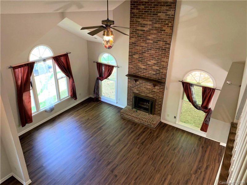 Property image 2 at 1123 Well Spring Drive, Charlotte, NC 28262