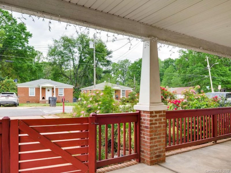 Property image 4 at 2842 Seymour Drive, Charlotte, NC 28208