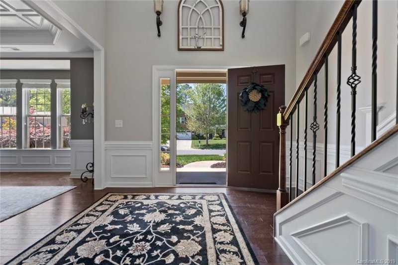 1842 Still Water Lane