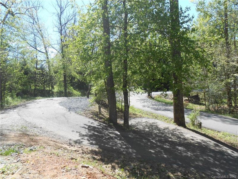 Property image 4 at 83 Cascades Parkway, Nebo, NC 28761