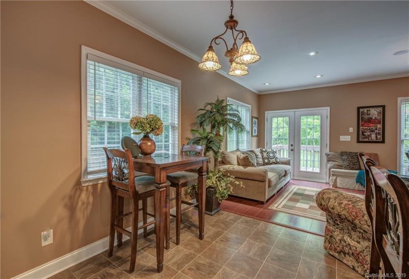 Property image 5 at 711 Crystal Lynn Drive, Lowell, NC 28098