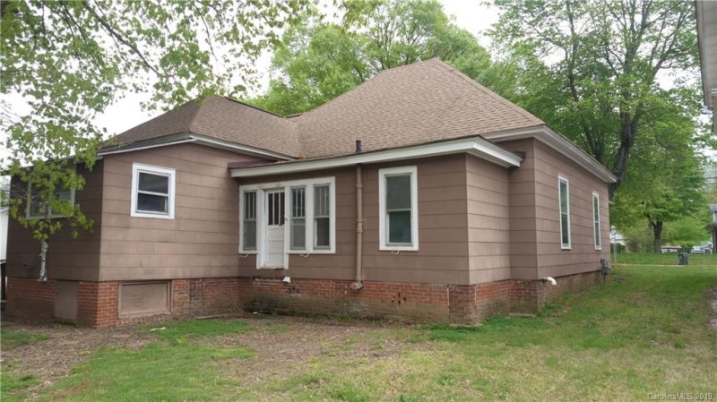 Property image 4 at 402 N Salisbury Avenue, Spencer, NC 28159