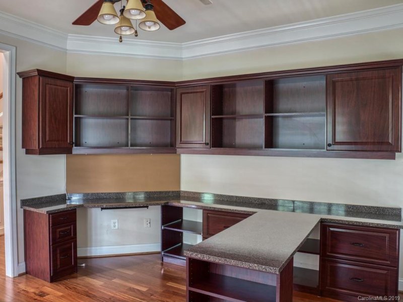 Property image 4 at 122 Harrison Point Court, Mooresville, NC 28117