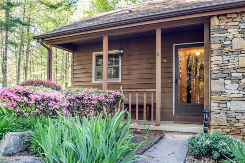 Property image 2 at 40 Pencross Circle, Etowah, NC 28729