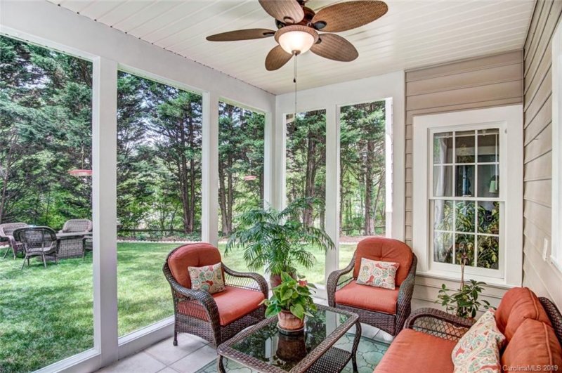 Property image 2 at 7200 Bevington Oaks Court, Charlotte, NC 28277