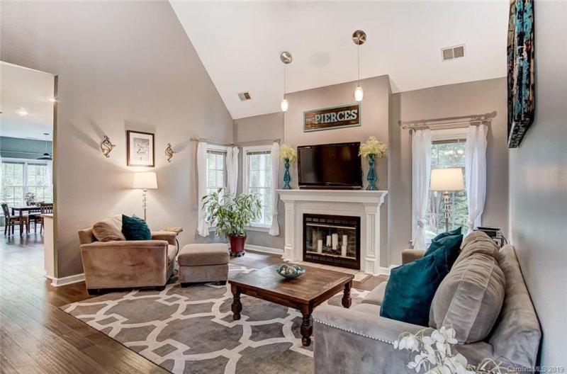 Property image 5 at 7200 Bevington Oaks Court, Charlotte, NC 28277