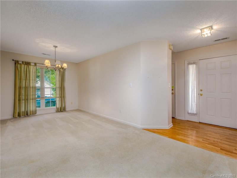 Property image 3 at 12 Wineberry Court, Fletcher, NC 28732