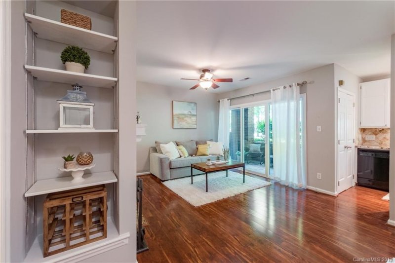 Property image 4 at 1109 E Morehead Street, Charlotte, NC 28204