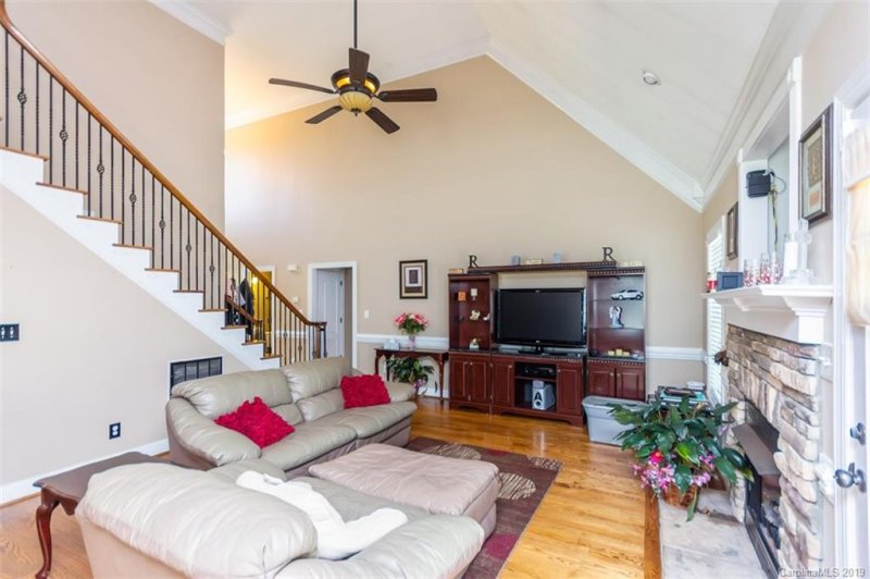 Property image 5 at 1034 Grist Mill Run, Salisbury, NC 28146