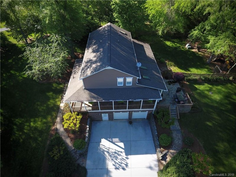 Property image 5 at 300 Robinson Road, Mooresville, NC 28117