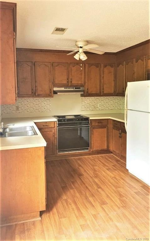 Property image 5 at 4000 Coopersdale Road, Charlotte, NC 28273