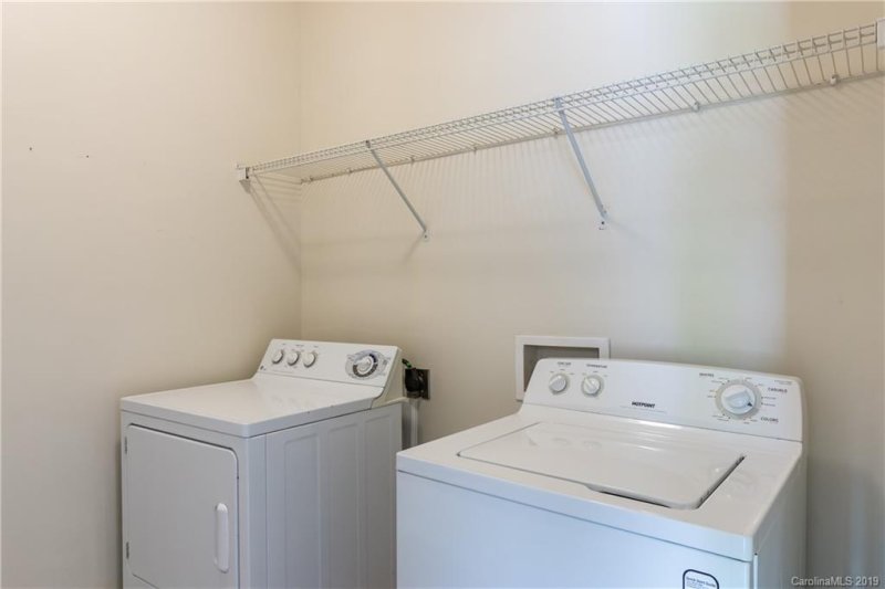 Property image 3 at 8117 Pozzi Road, Charlotte, NC 28216