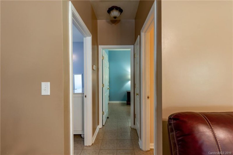 Property image 4 at 8117 Pozzi Road, Charlotte, NC 28216